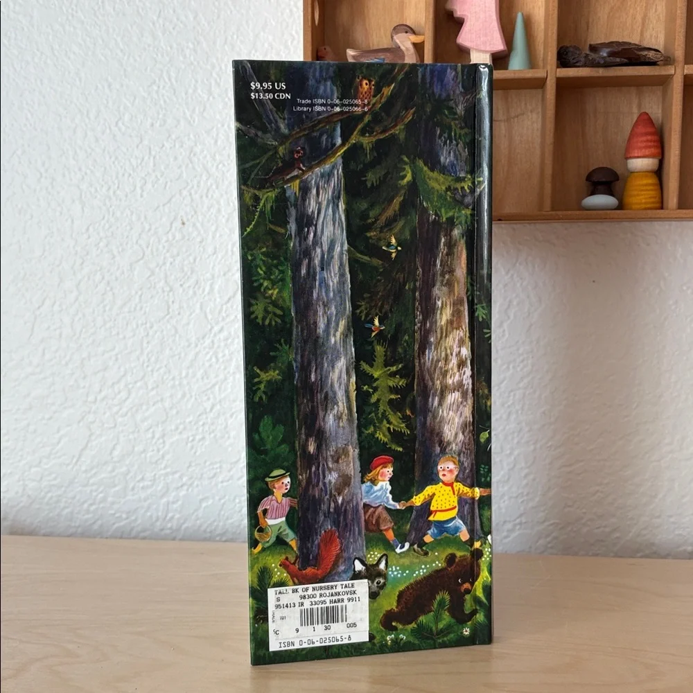 VINTAGE The Tall Book of Nursery Tales Vintage 1972 Hardcover Children's Rhymes